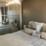 Diamond Apartment